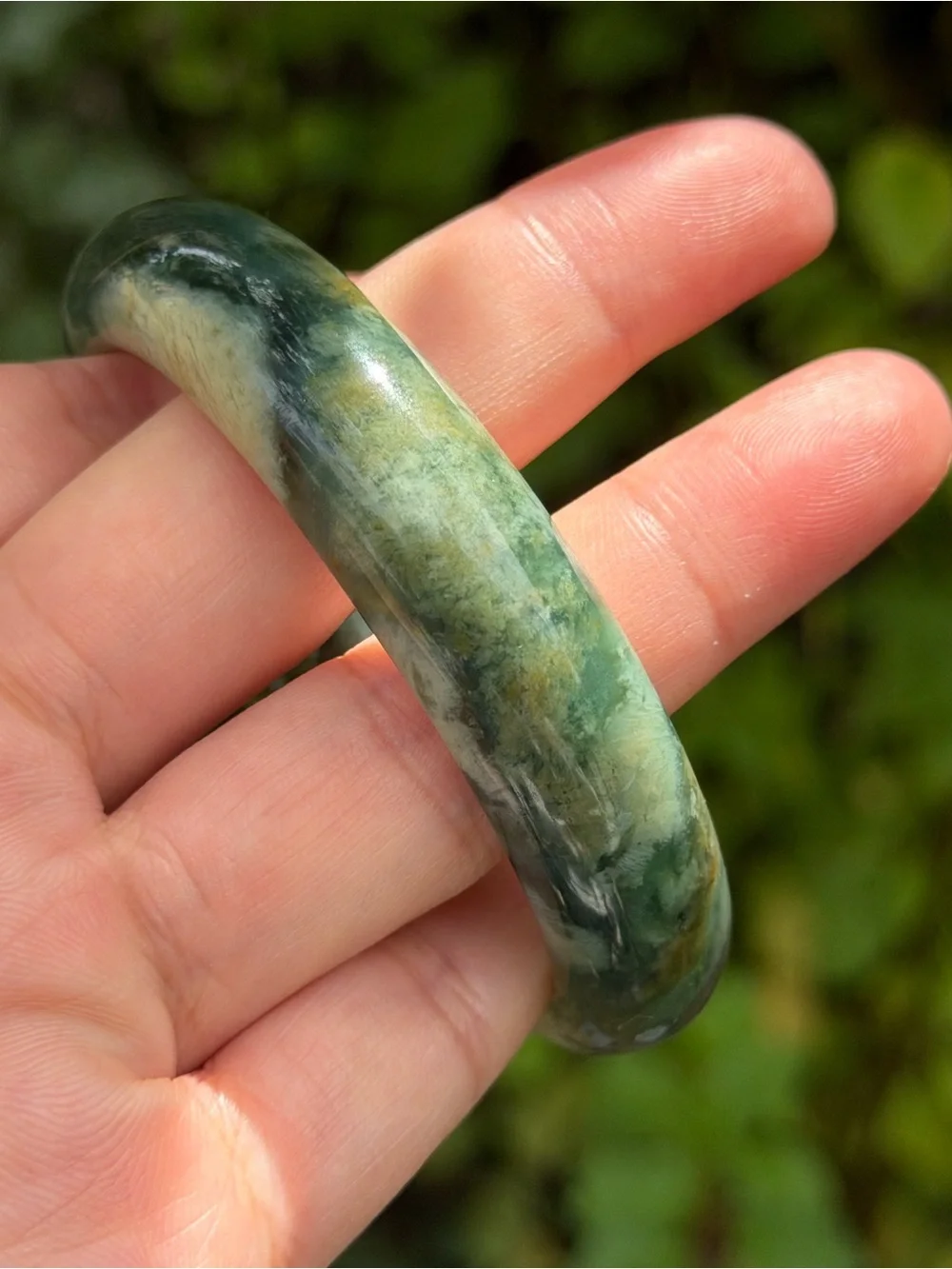 57mm inner diameter chunky green xiuyu jade bangle‎ 1736